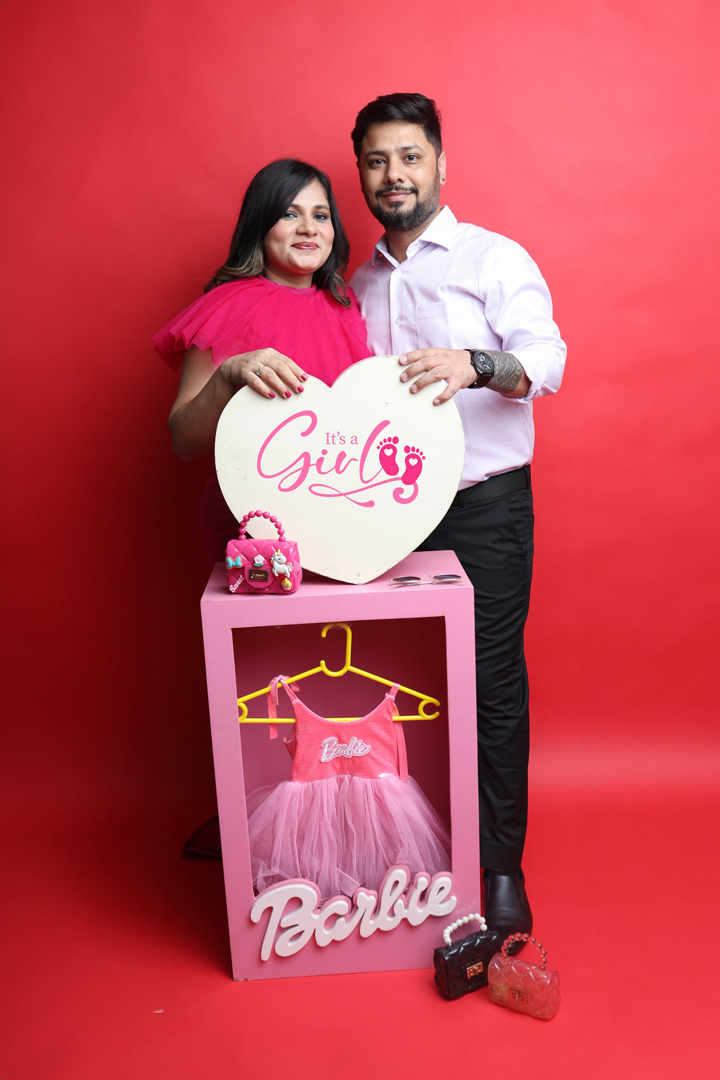 Maternity Photoshoot – Solid Backdrop Setup