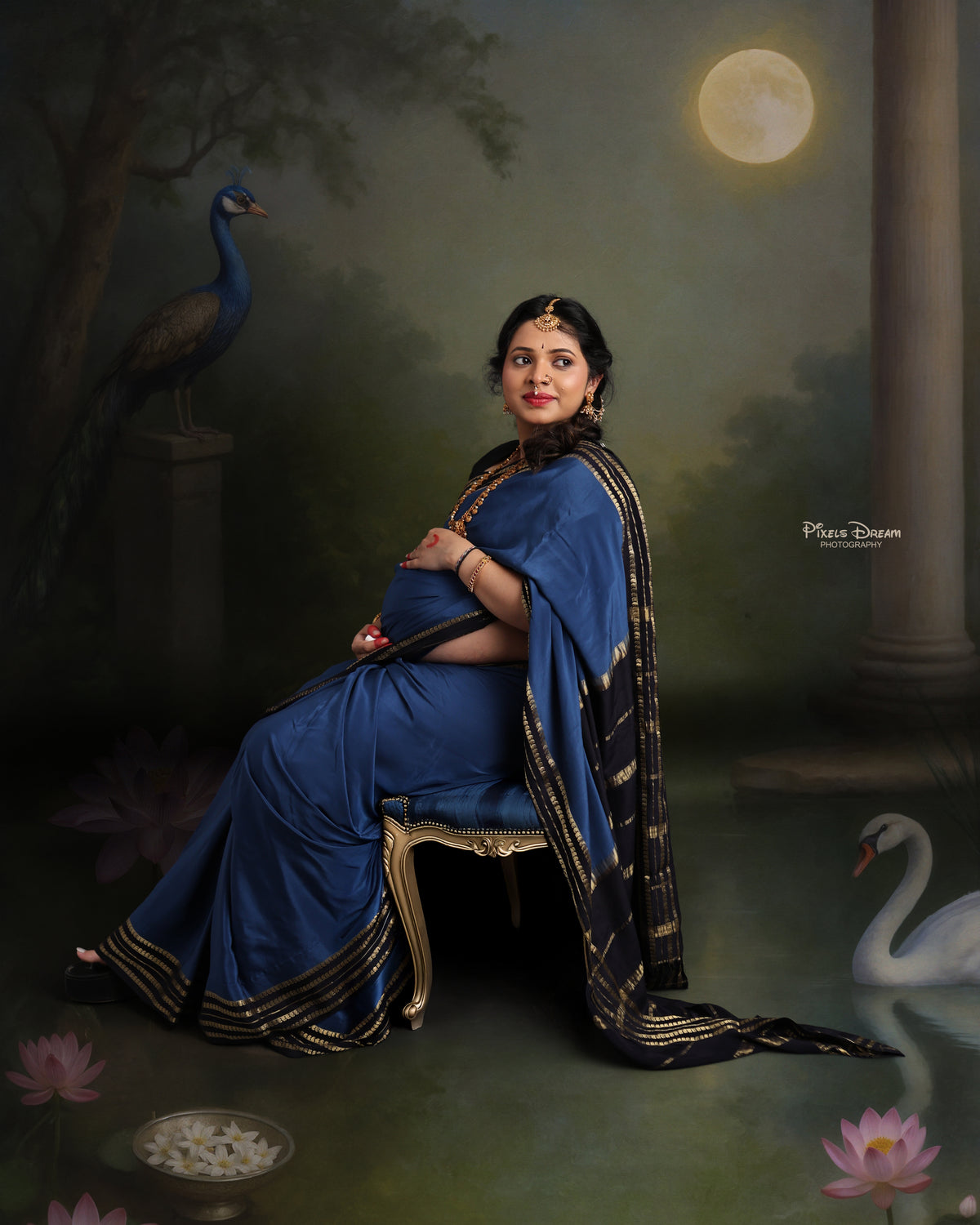 Traditional Maternity Photoshoot