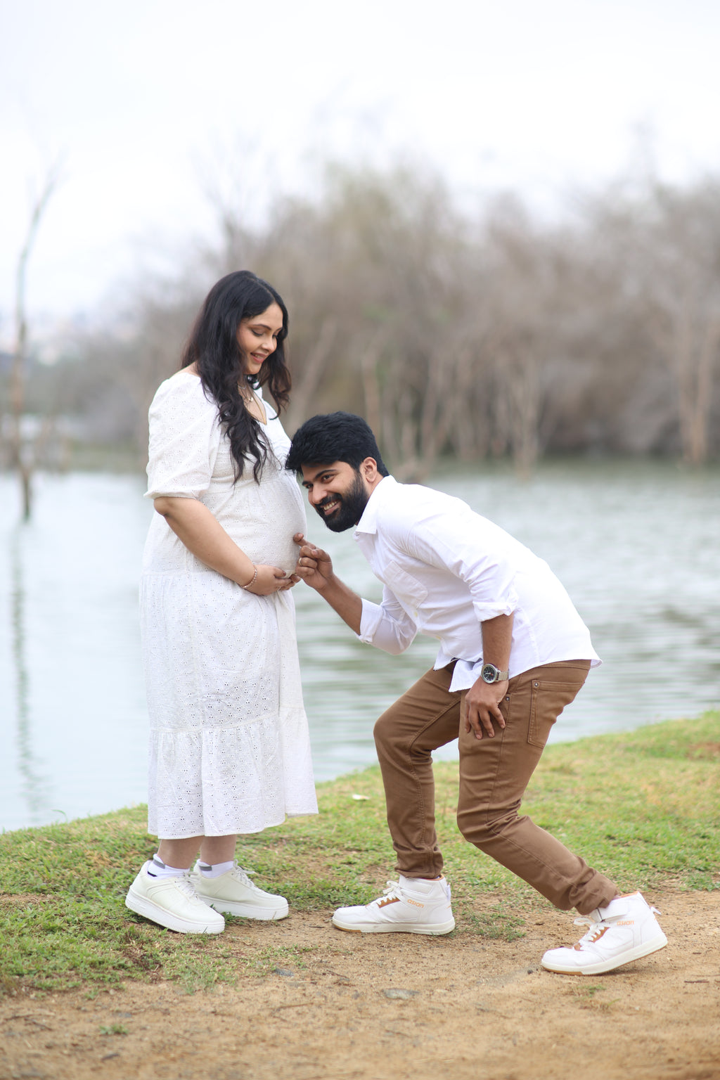 Maternity Outdoor Photoshoot