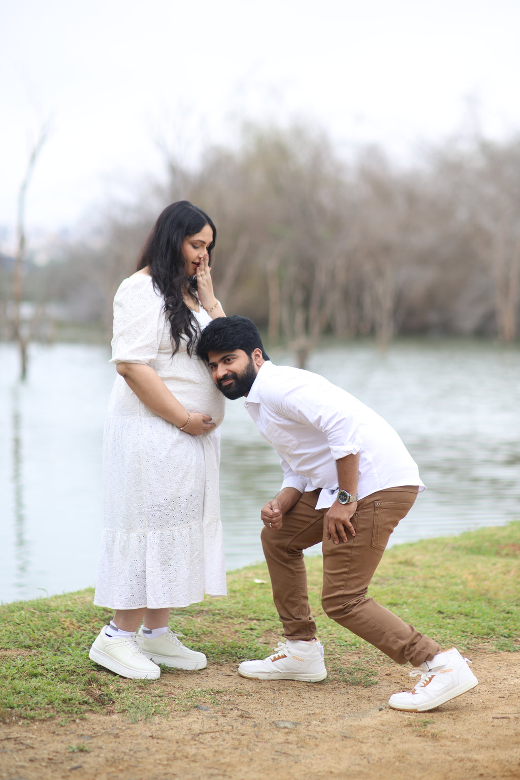 Maternity Combo – Outdoor + Solid Backdrop